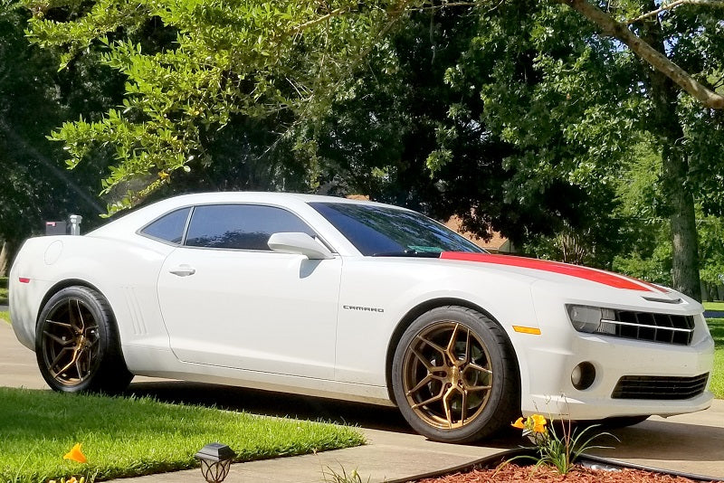 Chevy Camaro SS on a set of 20" Bronze Deep Concave Wheels.
