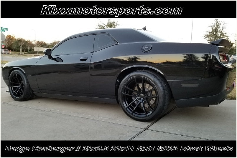 Dodge Challenger with 20