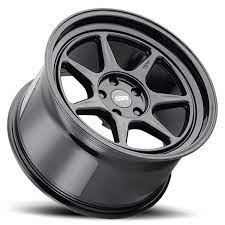 ESR CR7 18-Inch Gloss Black