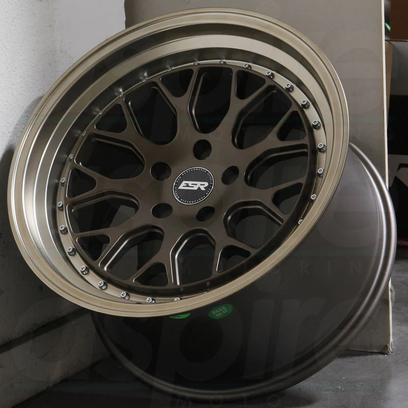 ESR CS01 18-Inch Matte Bronze