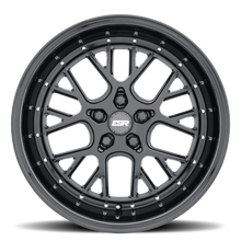 ESR CS11 18-Inch Gloss Black