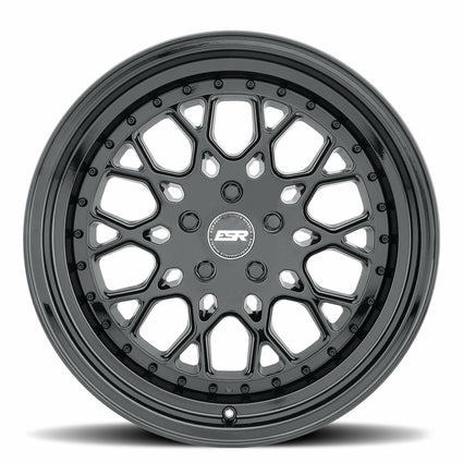 ESR CS3 18-Inch Gloss Black
