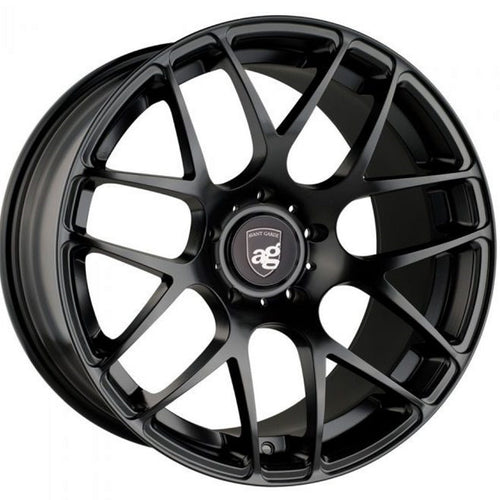 Black concave staggered wheels for Porsch by KIXX Motorsports https://www.kixxmotorsports.com