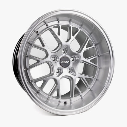 ESR CS11 18-Inch Hyper Silver