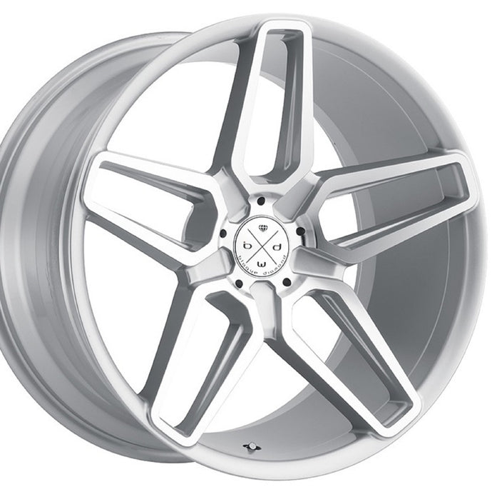 Blaque Diamond BD-17-6 24x10 Silver w Machine Face